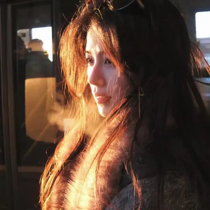 浴血魔鬼山 海报