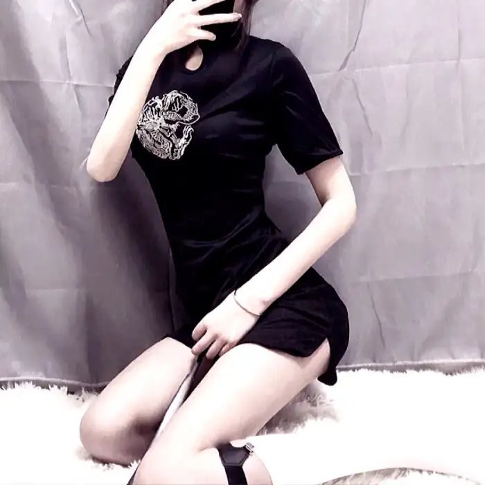 红白黑黄第二季 海报